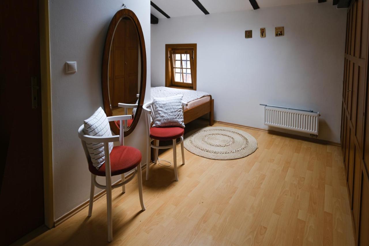 Sklep U Hrabalů Apart otel Hustopeče Dış mekan fotoğraf